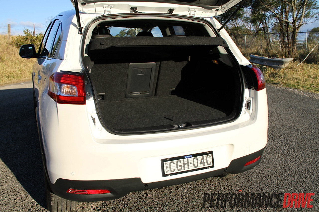 Peugeot 4008 technical specifications and fuel economy